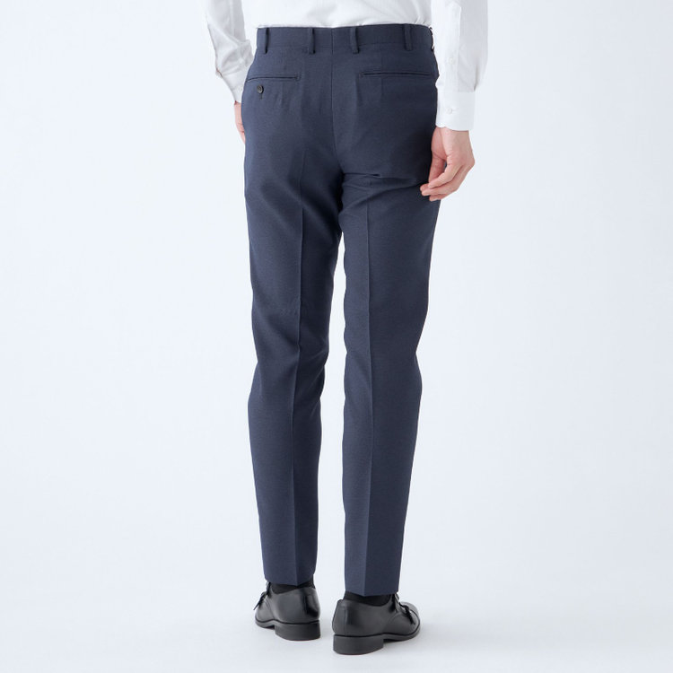スーツセレクト 【発送在庫あり】【CLASSICO TAPERED】【秋冬】2釦シングルスリーピーススーツ 1タック/ネイビー/ウエストムーブ/4S SUSTAINABILITY&ECOLOGY FABRIC/※パンツ裾上げ済仕様 紺中間