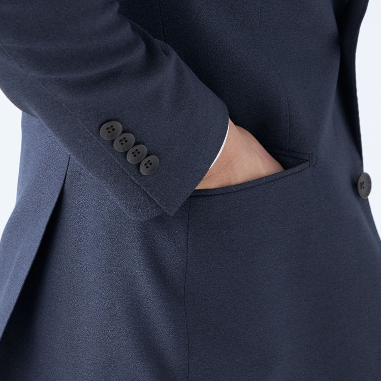 スーツセレクト 【発送在庫あり】【CLASSICO TAPERED】【秋冬】2釦シングルスリーピーススーツ 1タック/ネイビー/ウエストムーブ/4S SUSTAINABILITY&ECOLOGY FABRIC/※パンツ裾上げ済仕様 紺中間