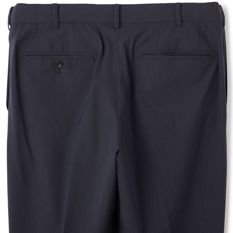 ブラックライン 【SLIM TAPERED_2】【春夏】2釦シングルスーツ 0タック/ネイビー×ヘアラインストライプ/ウエストシャーリング/4S SUSTAINABILITY&ECOLOGY FABRIC/ウォッシャブル/※パンツ裾上げ済仕様 紺中間