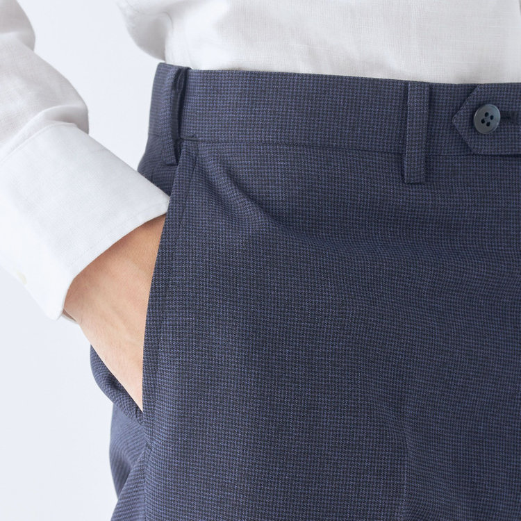 ブラックライン 【SLIM TAPERED】【春夏】0タックテーパードパンツ/ネイビー＆ブラック×ハウンドトゥース/ウエストムーブ/ウォッシャブル/4S SUSTAINABILITY&ECOLOGY FABRIC/※裾上げ必要 青濃色