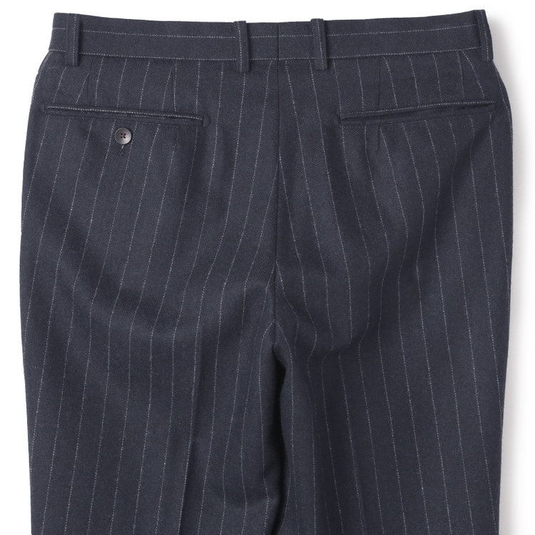 シルバーライン 【発送在庫あり】【CLASSICO TAPERED】【秋冬】2釦シングルスーツ 1タック/ネイビーストライプ/RE:NEWOOL/※裾上げ必要 紺中間