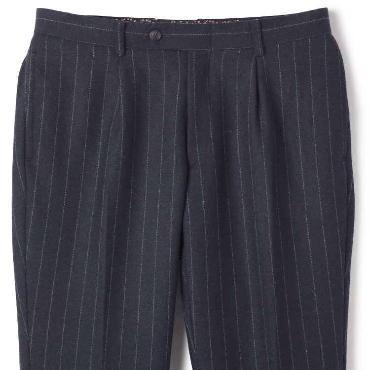 シルバーライン 【発送在庫あり】【CLASSICO TAPERED】【秋冬】2釦シングルスーツ 1タック/ネイビーストライプ/RE:NEWOOL/※裾上げ必要 紺中間