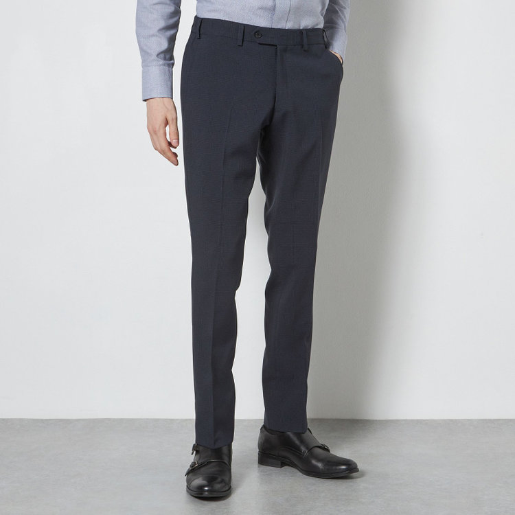 ブラックライン 【SLIM TAPERED_2】【春夏】2釦シングルスリーピーススーツ 0タック/ネイビー×チェック/ウエストシャーリング/4S SUSTAINABILITY&ECOLOGY FABRIC/※パンツ裾上げ済仕様 紺濃色