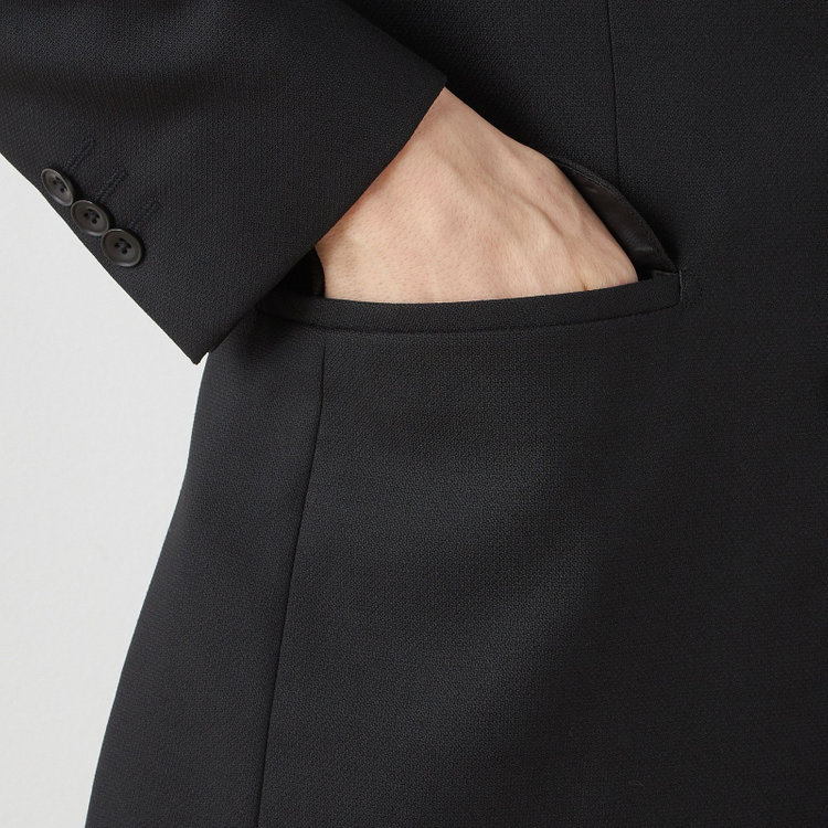 ブラックライン 【SLIM TAPERED_2】【秋冬】2釦シングルスーツ 0タック/ブラック×バーズアイ/ウエストシャーリング/4S SUSTAINABILITY&ECOLOGY FABRIC/※パンツ裾上げ済仕様 黒