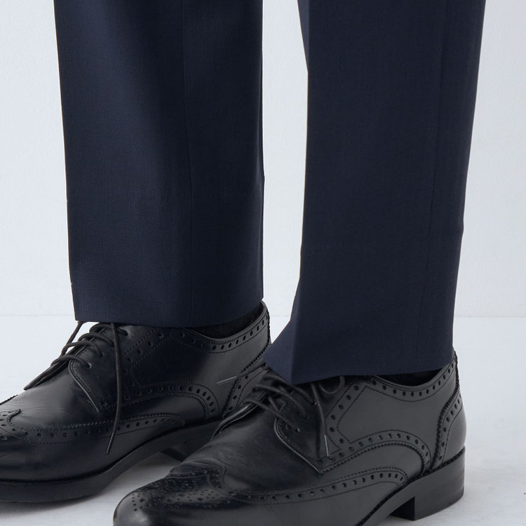 ブラックライン 【SLIM TAPERED】【春夏】0タックテーパードパンツ/ネイビー/ウォッシャブル/4S SUSTAINABILITY&ECOLOGY FABRIC/※裾上げ済み仕様 紺中間