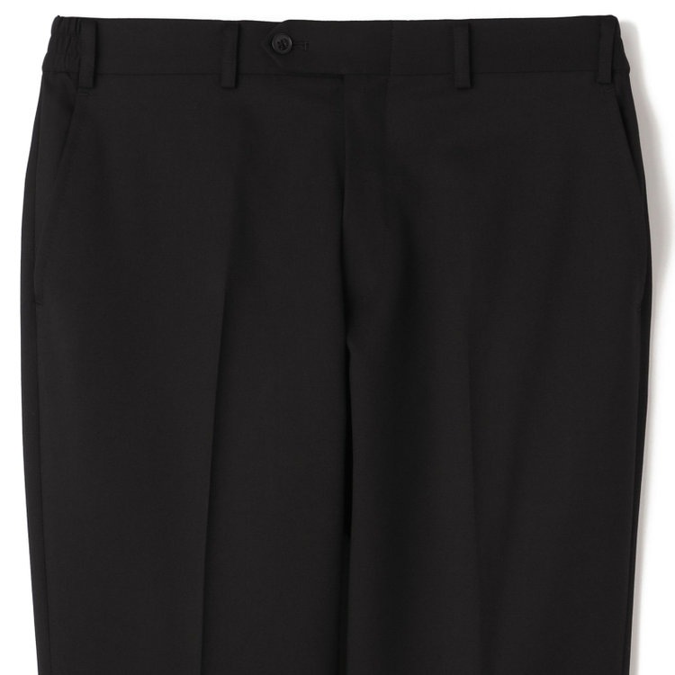 ブラックライン 【SLIM TAPERED_2】【年間】2釦シングルスリーピーススーツ 0タック/ブラック/ウエストシャーリング/4S SUSTAINABILITY&ECOLOGY FABRIC/※パンツ裾上げ済仕様 黒