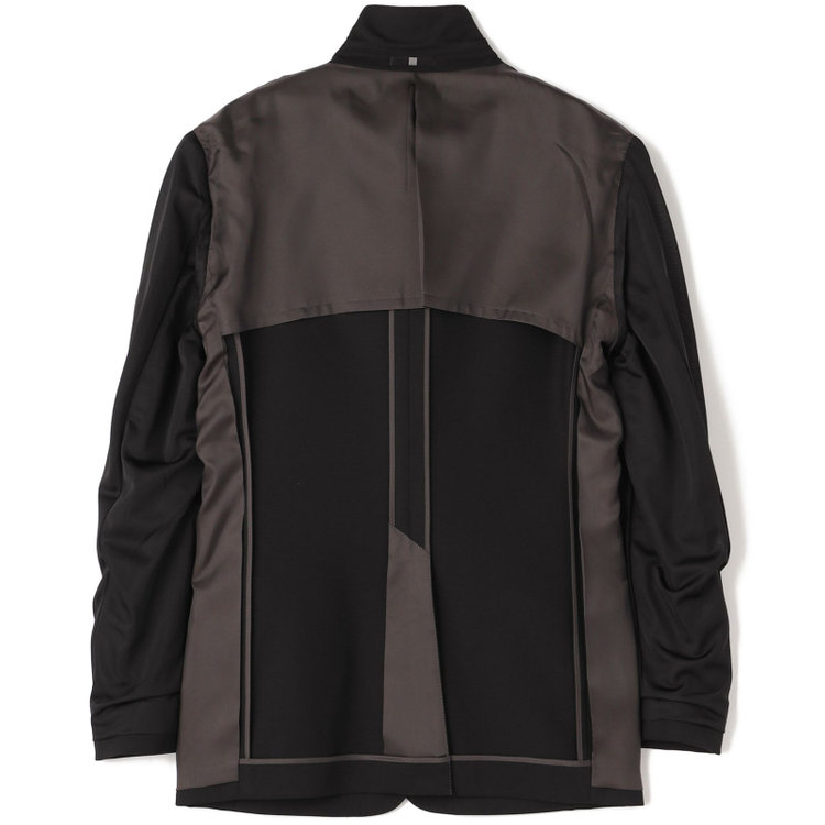 ブラックライン 【SLIM TAPERED_2】【年間】2釦シングルスリーピーススーツ 0タック/ブラック/ウエストシャーリング/4S SUSTAINABILITY&ECOLOGY FABRIC/※パンツ裾上げ済仕様 黒