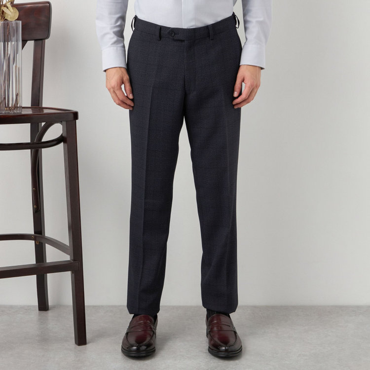 ブラックライン 【SLIM TAPERED】【秋冬】2釦シングルスリーピーススーツ 0タック/ネイビー×グレンチェック /ウエストムーブ/4S TAKE OUT SUITS / ※パンツ裾上げ済仕様 紺濃色
