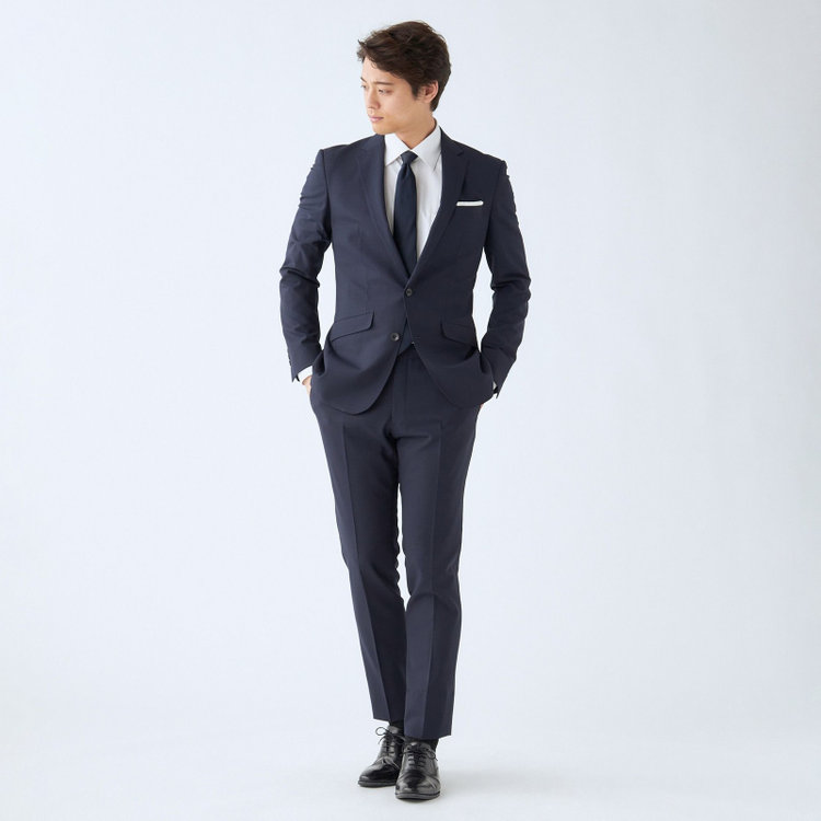 ブラックライン 【SLIM TAPERED_2】【春夏】2釦シングルスーツ 0タック/ネイビー×シャドー/ウエストシャーリング/4S SUSTAINABILITY&ECOLOGY FABRIC/※パンツ裾上げ済仕様 紺中間