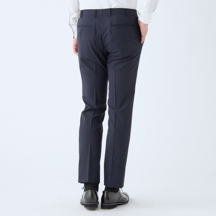 ブラックライン 【SLIM TAPERED_2】【春夏】2釦シングルスーツ 0タック/ネイビー×シャドー/ウエストシャーリング/4S SUSTAINABILITY&ECOLOGY FABRIC/※パンツ裾上げ済仕様 紺中間