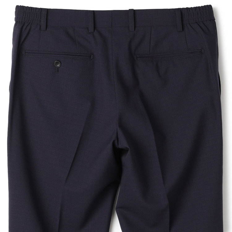 ブラックライン 【SLIM TAPERED_2】【春夏】2釦シングルスーツ 0タック/ネイビー×シャドー/ウエストシャーリング/4S SUSTAINABILITY&ECOLOGY FABRIC/※パンツ裾上げ済仕様 紺中間