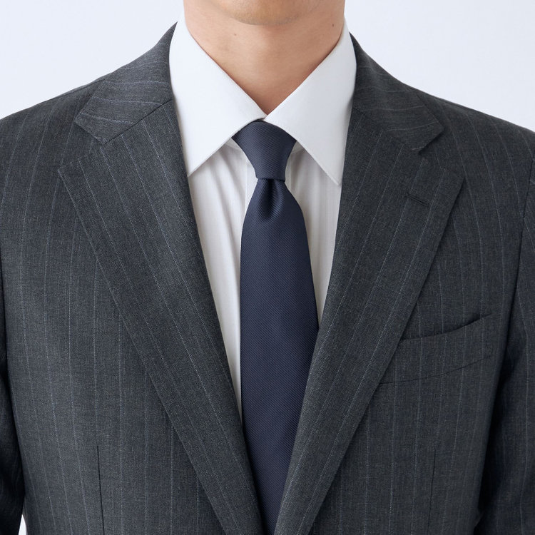 シルバーライン 【発送在庫あり】【CLASSICO TAPERED】【秋冬】2釦シングルスーツ 1タック/グレー×ストライプ/REDA ACTIVE/NEW ZEALAND MERINO/SHOWER CLEAN/※裾上げ必要 グレー濃色