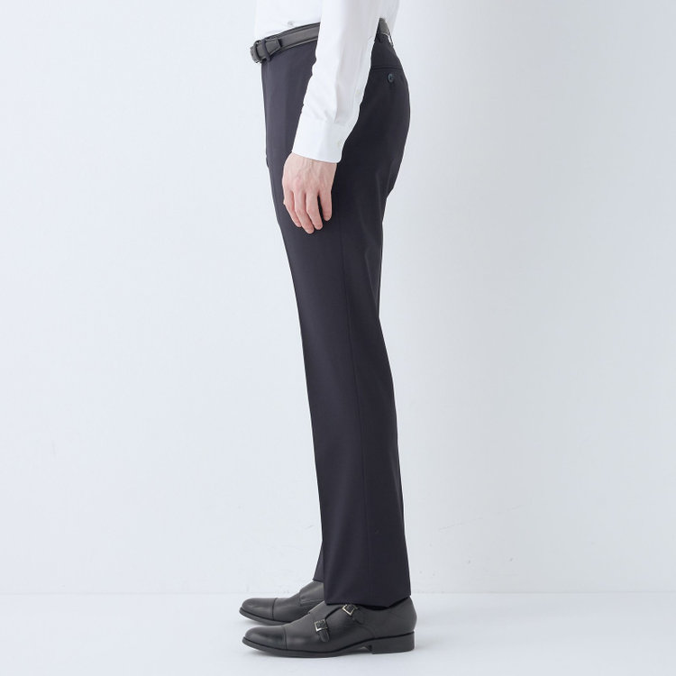ブラックライン 【SLIM TAPERED】【春夏】0タックテーパードパンツ/ネイビー/ウエストムーブ/ウォッシャブル/4S SUSTAINABILITY&ECOLOGY FABRIC/※裾上げ済み仕様 紺濃色
