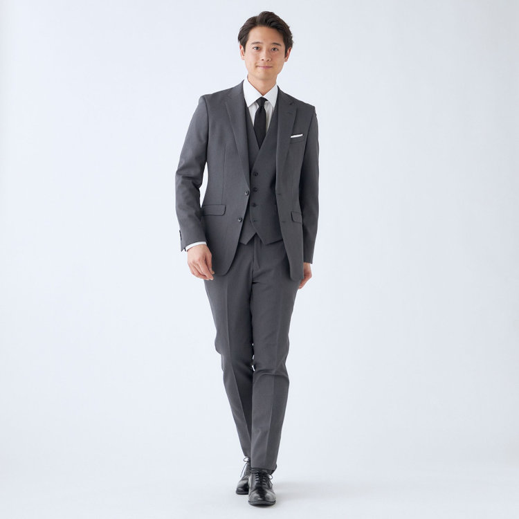 ブラックライン 【発送在庫あり】【SLIM TAPERED_2】【年間】2釦シングルスリーピーススーツ 0タック/グレー/4S/※パンツ裾上げ済仕様 グレー濃色