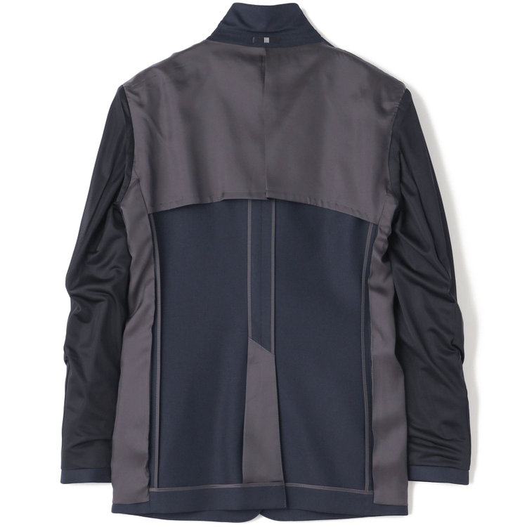 ブラックライン 【SLIM TAPERED_2】【年間】2釦シングルスリーピーススーツ 0タック/ネイビー/ウエストシャーリング/4S SUSTAINABILITY&ECOLOGY FABRIC/※パンツ裾上げ済仕様 紺濃色