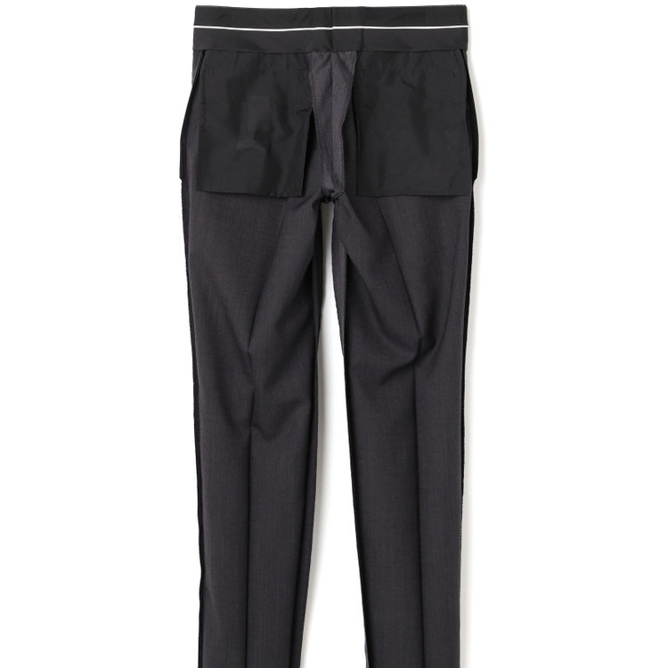 ブラックライン 【発送在庫あり】【SLIM TAPERED_2】【年間】2釦シングルリバーシブルスリーピーススーツ 0タック/グレー/NEW ZEALAND WOOL MIX/※裾上げ必要 グレー濃色