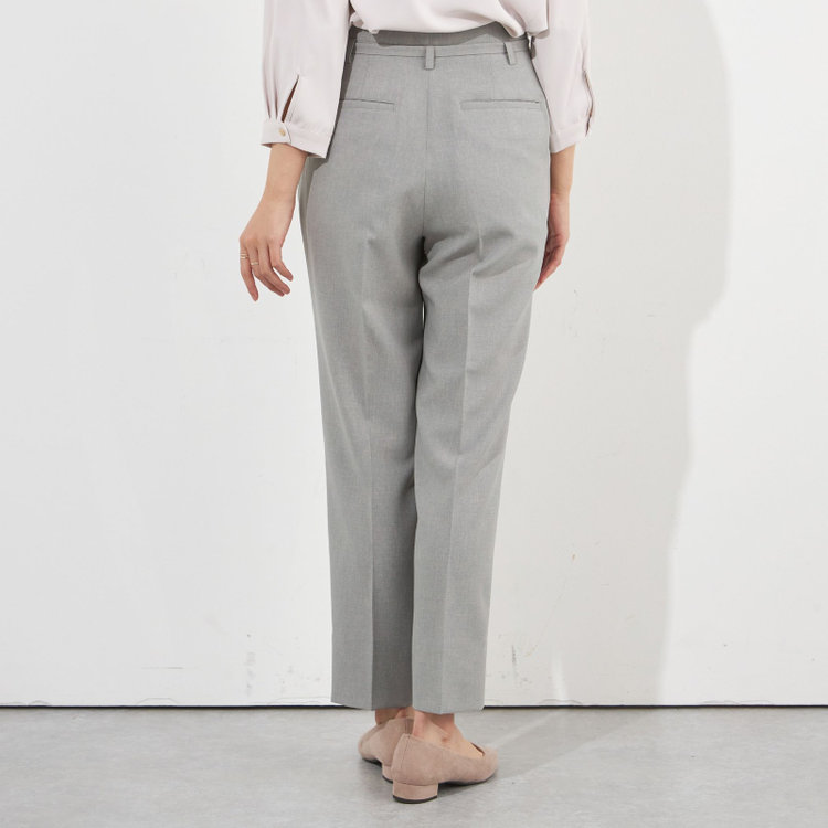 シルバーライン 【SILVER LINE】【年間】1釦シングルパンツスーツ/ライトグレー/ウォッシャブル/Naturemier/4S SUSTAINABILITY&ECOLOGY FABRIC/※パンツ裾上げ済仕様 グレー淡色