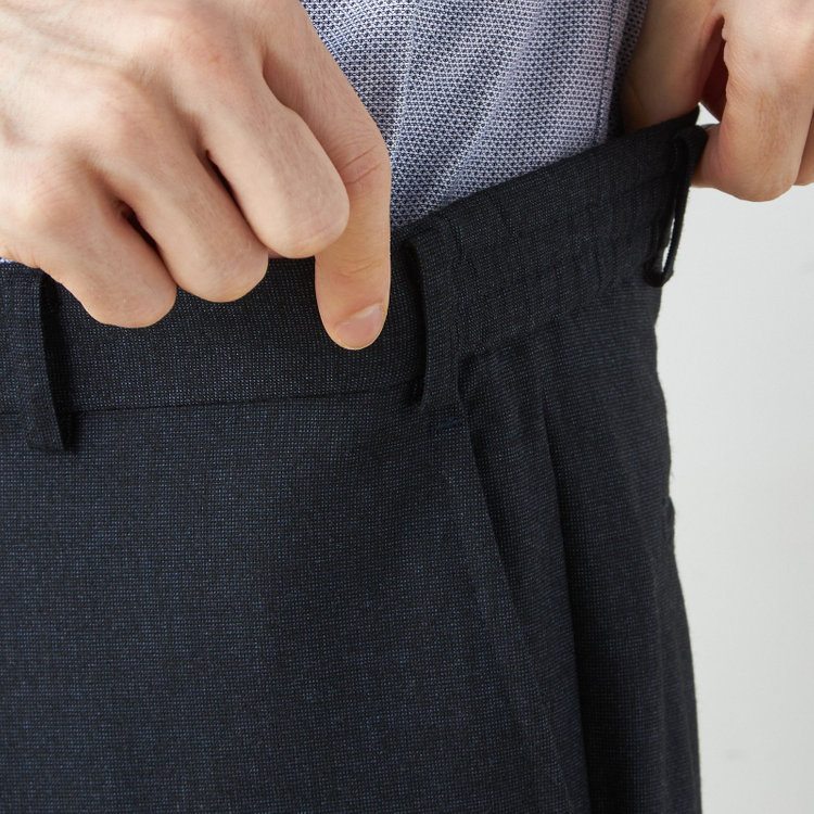 ブラックライン 【SLIM TAPERED_2】【秋冬】2釦シングルスリーピーススーツ 0タック/ネイビー/ウエストシャーリング/4S SUSTAINABILITY&ECOLOGY FABRIC/※パンツ裾上げ済仕様 紺濃色