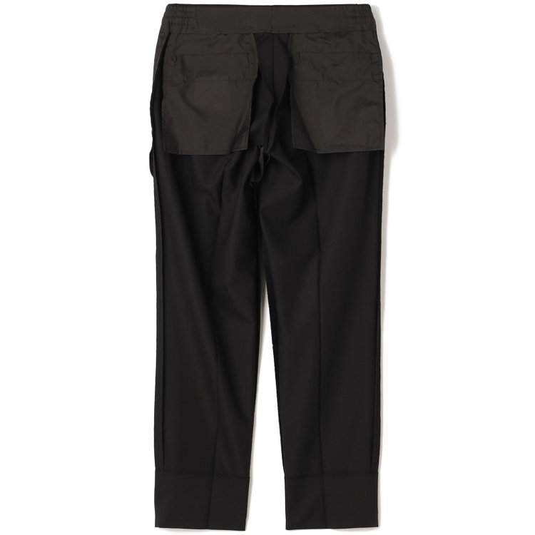 ブラックライン 【SLIM TAPERED_2】【年間】2釦シングルスリーピーススーツ 0タック/ブラック/ウエストシャーリング/4S SUSTAINABILITY&ECOLOGY FABRIC/※パンツ裾上げ済仕様 黒