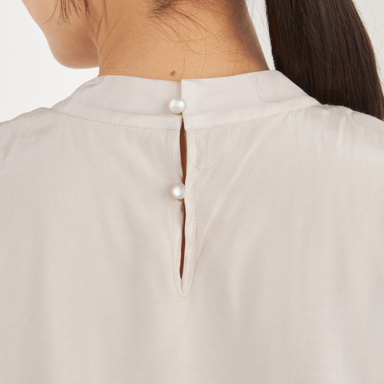 シルバーライン 【SILVER LINE/7分袖】ギャザーハイネックプルオーバー/ベージュ/「ウォッシャブル」「ストレッチ」「防シワ」「UV加工」「静電気防止」 茶淡色