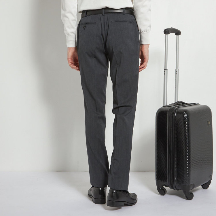 ブラックライン 【KSW】【年間】2釦シングルスーツ 0タック/グレー/ウエストムーブ/ウォッシャブル/MOVING STRETCH/※裾上げ必要 グレー中間