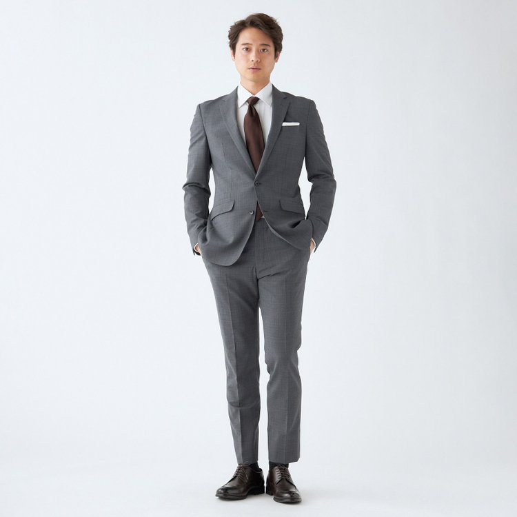 ブラックライン 【SLIM TAPERED_2】【春夏】2釦シングルスーツ 0タック/グレー×シャドー/ウエストシャーリング/4S SUSTAINABILITY&ECOLOGY FABRIC/※パンツ裾上げ済仕様 グレー中間