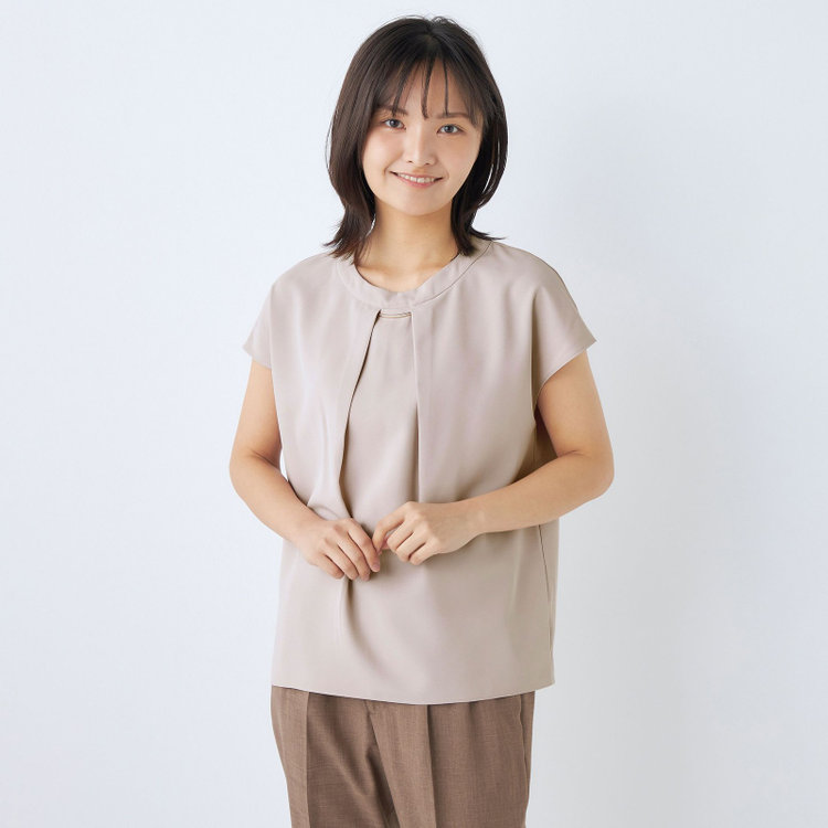 シルバーライン 【SILVER LINE/半袖】2WAYチャーム＆ボウタイプルオーバー/ブラウン/「ウォッシャブル」「2WAYストレッチ」「UV加工」「接触冷感」 茶中間