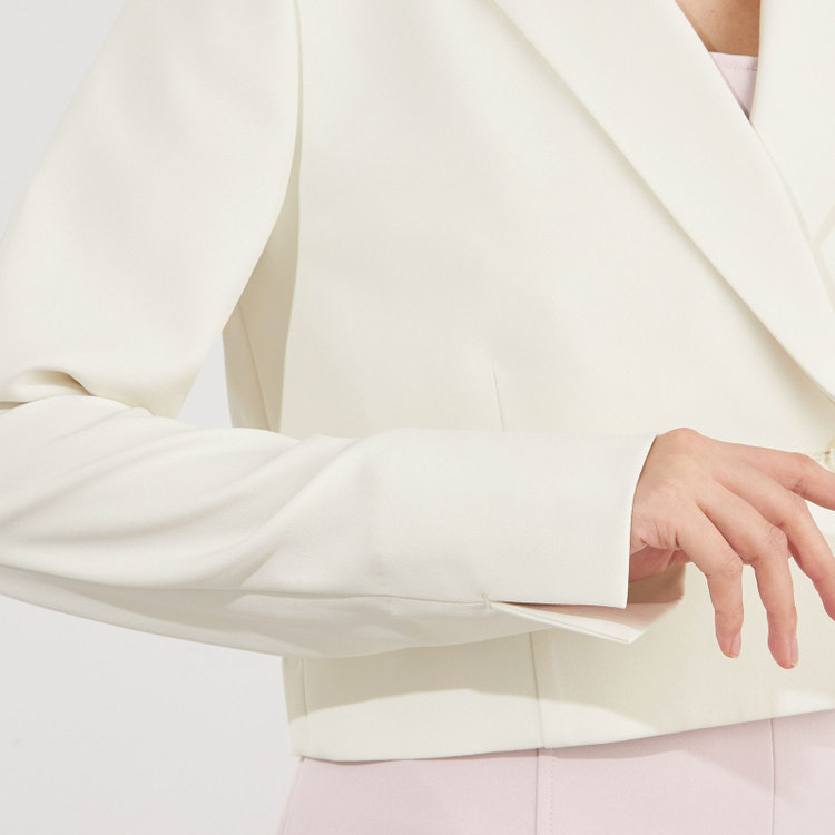 サマンサ 【SUIT SELECT×Samantha Thavasa】クロップドダブルジャケット/オフホワイト オフホワイト