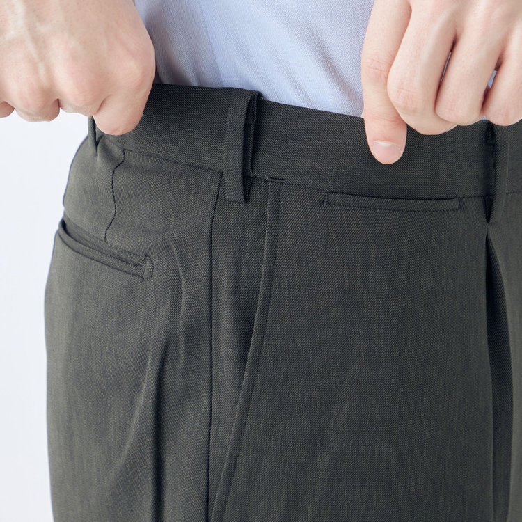 シルバーライン 【CLASSICO TAPERED】【春夏】1タックテーパードパンツ/カーキ/ウエストムーブ仕様/4S SUSTAINABILITY&ECOLOGY FABRIC/※裾上げ済仕様 緑濃色