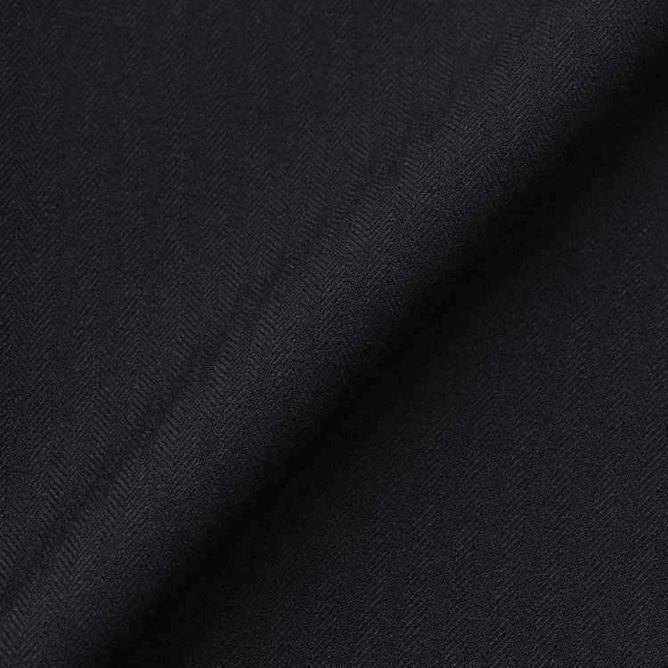 ブラックライン 【SLIM TAPERED_2】【年間】2釦シングルスリーピーススーツ 0タック/ブラック×シャドーストライプ/ウエストシャーリング/4S SUSTAINABILITY&ECOLOGY FABRIC/リバーシブルベスト仕様（グレー）/※パンツ裾上げ済仕様 黒