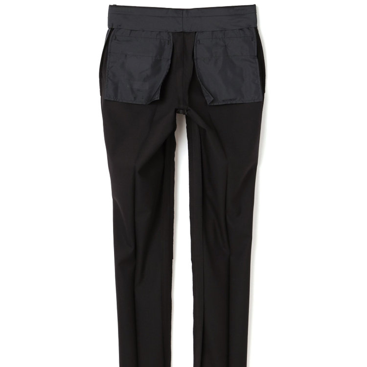 ブラックライン 【発送在庫あり】【KSW】【年間】2釦シングルスーツ 0タック/ブラック/ウエストムーブ/MOVING STRETCH/※裾上げ必要 黒