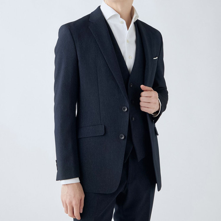 ブラックライン 【SLIM TAPERED_2】【秋冬】2釦シングルスリーピーススーツ 0タック/ネイビー/ウエストシャーリング/4S SUSTAINABILITY&ECOLOGY FABRIC/※パンツ裾上げ済仕様 紺濃色