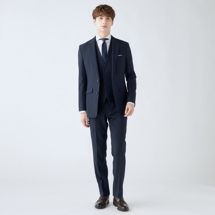 ブラックライン 【SLIM TAPERED_2】【秋冬】2釦シングルスリーピーススーツ 0タック/ネイビー/ウエストシャーリング/4S SUSTAINABILITY&ECOLOGY FABRIC/※パンツ裾上げ済仕様 紺濃色