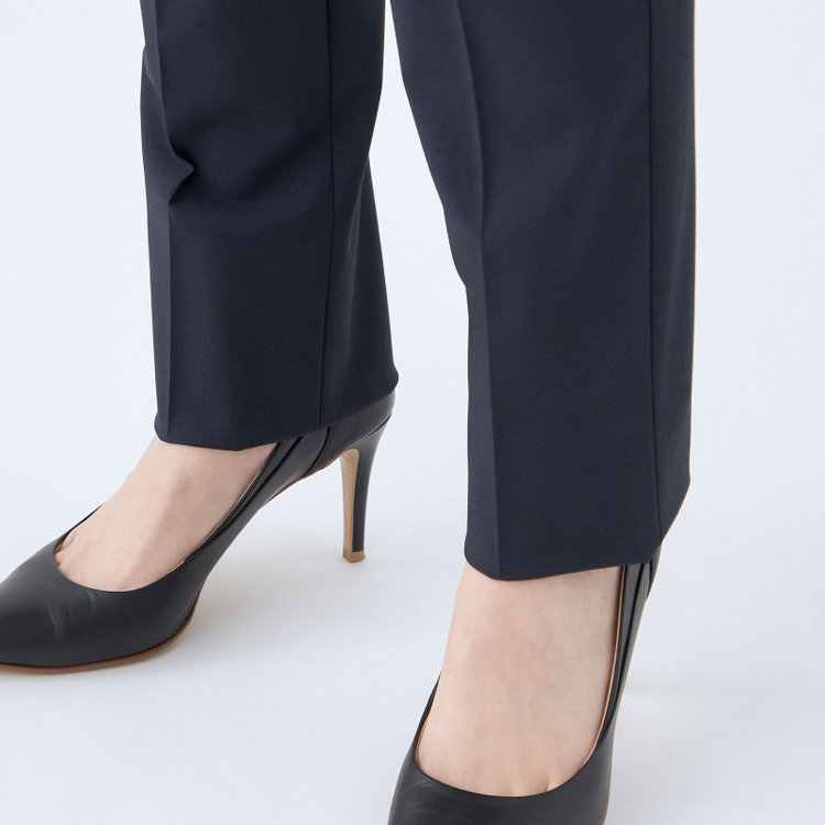 ブラックライン 【就活.】【年間】【BL】ストレートパンツ/ネイビー/ウエストシャーリング/ウォッシャブル＆ストレッチ/裾上げ必要 紺中間