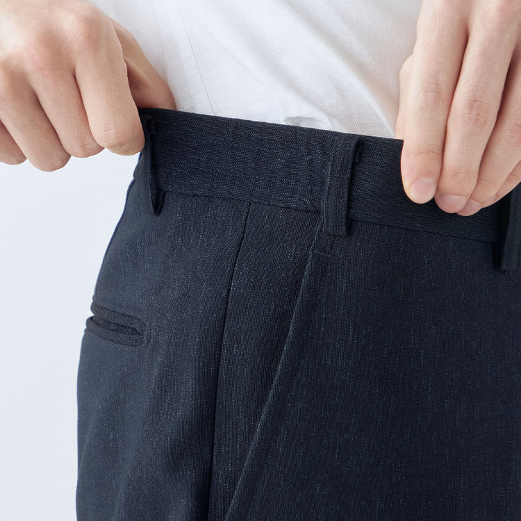 ブラックライン 【SLIM TAPERED_2】【秋冬】2釦シングルスリーピーススーツ 0タック/ネイビー/ウエストシャーリング/4S SUSTAINABILITY&ECOLOGY FABRIC/※パンツ裾上げ済仕様 紺濃色