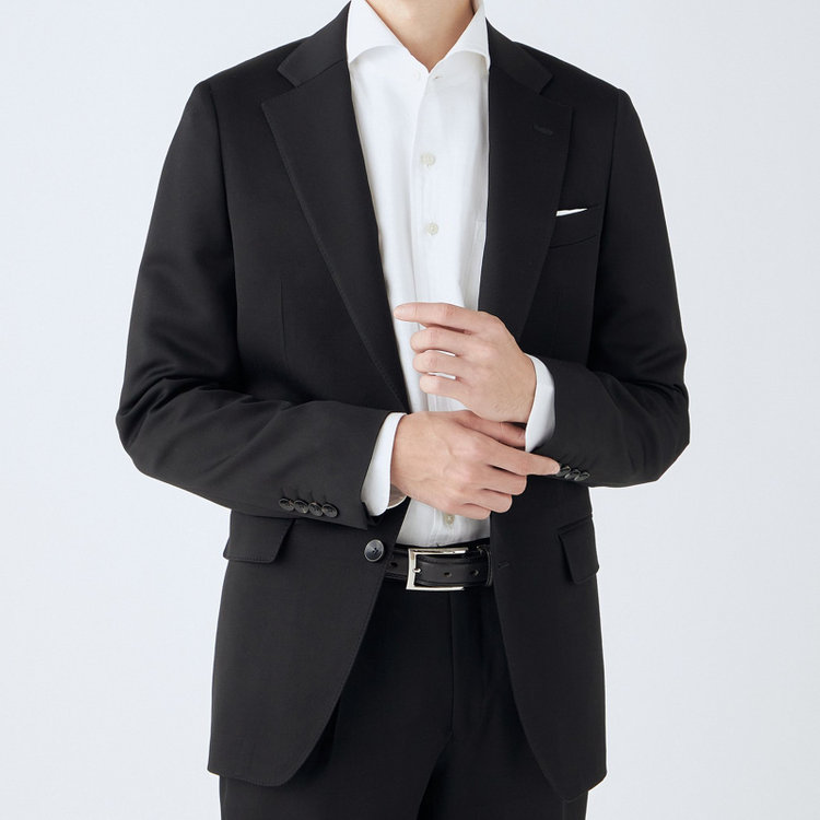 シルバーライン 【CLASSICO TAPERED】【年間】【フォーマル対応可】2釦シングルフォーマルスーツ 1タック/ブラック×ソリッド/BISHU JAPAN FABRIC Super100's/ウエストサイドアジャスター仕様/※裾上げ必要 黒