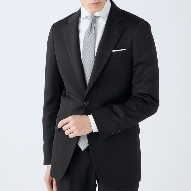 シルバーライン 【CLASSICO TAPERED】【年間】【フォーマル対応可】2釦シングルフォーマルスーツ 1タック/ブラック×ソリッド/BISHU JAPAN FABRIC Super100's/ウエストサイドアジャスター仕様/※裾上げ必要 黒