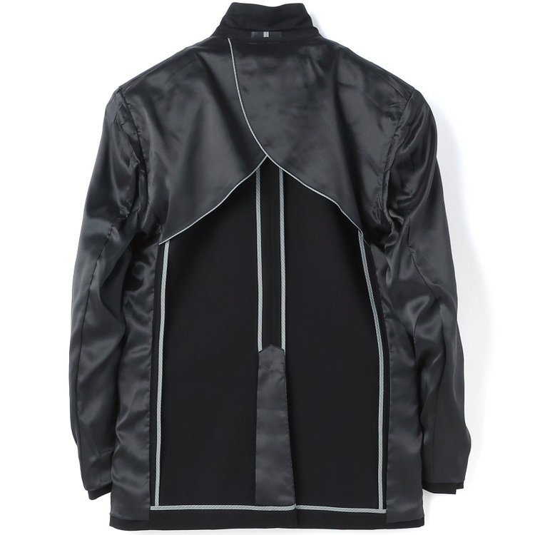 ブラックライン 【発送在庫あり】【KSW】【年間】【フォーマル対応可】2釦シングルスーツ 0タック/ブラック×ソリッド/ウエストムーブ/4S/※パンツ裾上げ済仕様 黒