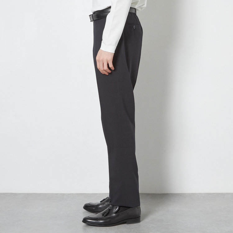 ブラックライン 【SLIM TAPERED】【春夏】0タックテーパードパンツ/ブラック×ウィンドペン/ウエストシャーリング/4S SUSTAINABILITY&ECOLOGY FABRIC「ウォッシャブル」「ストレッチ」/※裾上げ済仕様 黒