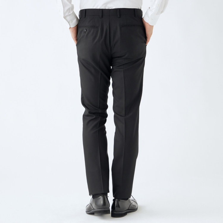 ブラックライン 【SLIM TAPERED_2】【春夏】2釦シングルスーツ 0タック/ブラック×ソリッド/ウエストムーブ/REDA ACTIVE/NEW ZEALAND WOOL MERINO/SHOWER CLEAN/※裾上げ必要 黒