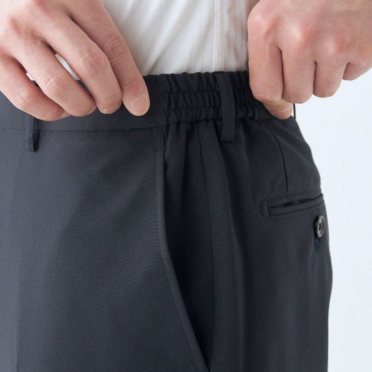 ブラックライン 【WEB限定】【発送在庫あり】【SLIM TAPERED】【年間】ウォッシャブル0タックテーパードパンツ/ネイビー/ウエストシャーリング仕様/裾上げ済仕様 紺中間