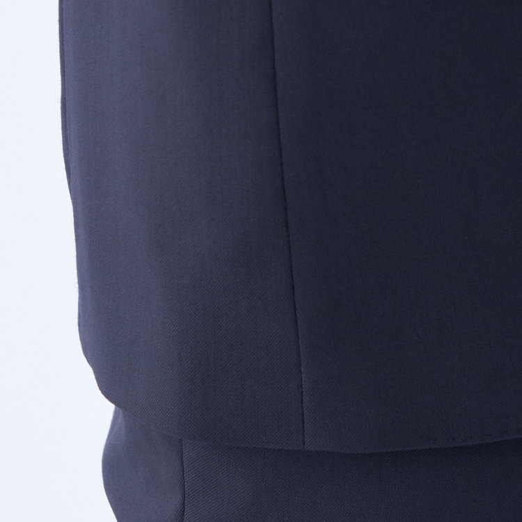 ブラックライン 【KSW】【年間】2釦シングルスーツ 0タック/ネイビー/ウエストシャーリング/ウォッシャブル/MOVING STRETCH/※裾上げ必要 紺中間