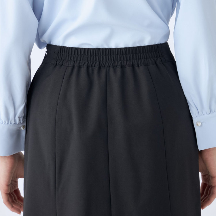 ブラックライン 【SUIT SELECT×Samantha Thavasa】【年間】バックフレアセミタイトスカート/究極のブラック/4S/マシンウォシャブル 黒