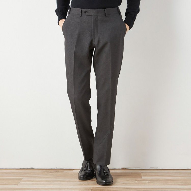 ブラックライン 【SLIM TAPERED_2】【年間】スペアパンツ付き/2釦シングルスーツ 0タック/グレー/ウエストシャーリング/4S SUSTAINABILITY/※パンツ裾上げ済仕様 グレー中間