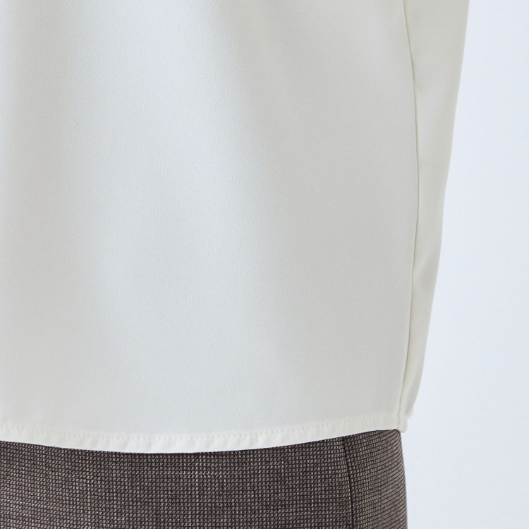 シルバーライン 【SL/長袖】ケープ付きバンドカラープルオーバーブラウス/ホワイト/2WAYストレッチ/UV加工/ウォッシャブル オフホワイト