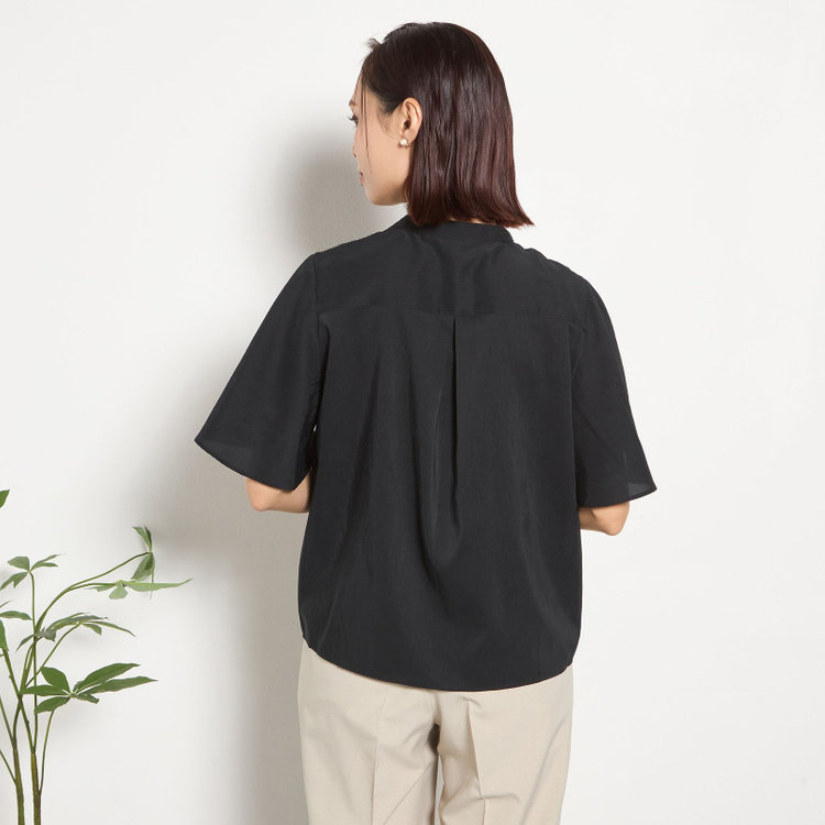 シルバーライン 【半袖】バンドカラーブラウス/ブラック/「ストレッチ」「通気性」「吸水・速乾」「環境負荷軽減」 黒