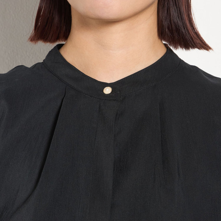 シルバーライン 【半袖】バンドカラーブラウス/ブラック/「ストレッチ」「通気性」「吸水・速乾」「環境負荷軽減」 黒