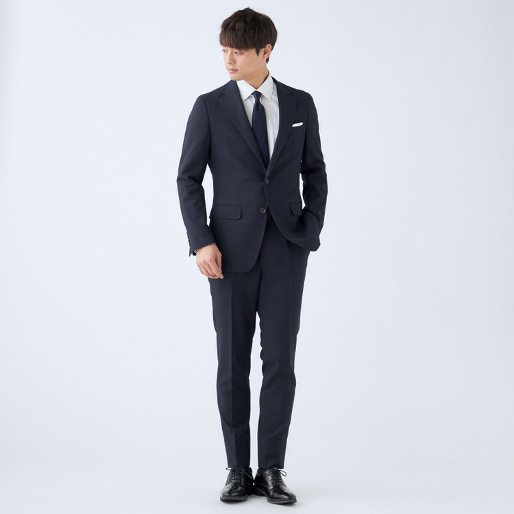 シルバーライン 【CLASSICO TAPERED】【秋冬】2釦シングルスーツ 1タック/ネイビー×ドビー/ウエストムーブ/4S SUSTAINABILITY&ECOLOGY FABRIC/※パンツ裾上げ済仕様 紺濃色