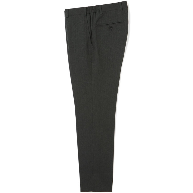 ブラックライン 【SLIM TAPERED_2】【秋冬】2釦シングルスリーピーススーツ 0タック/グリーン×シャドーストライプ/ウエストシャーリング/4S SUSTAINABILITY&ECOLOGY FABRIC/※パンツ裾上げ済仕様 緑濃色