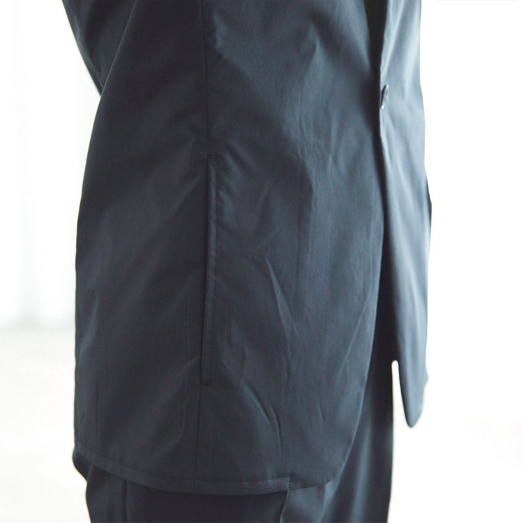 スーツセレクト 【WEB限定/OUTLET】【発送在庫あり】【RBC】【年間】ノーカラー1釦ジャケット/ブラック/LIMONTAEAST fabrics designed in italy/MB×SUIT SELECT ブラック系(黒)